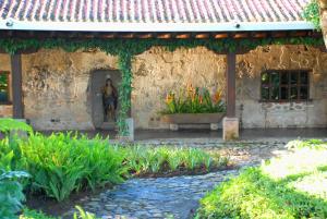 3a Calle Oriente 28 A, Antigua, Guatemala.