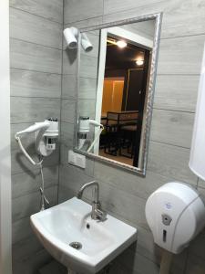 Bunk Bed in Female Dormitory Room   room in Urban hostel