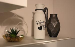 DP Art Residence - self check in