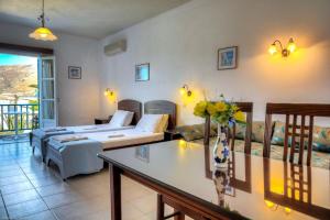 Gryspo's Hotel Amorgos Greece