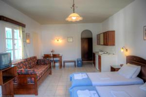 Gryspo's Hotel Amorgos Greece