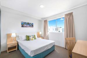 Quality Suites Pioneer Sands