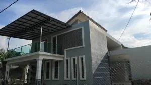 FRA Homestay - Kampong Batu Lapan