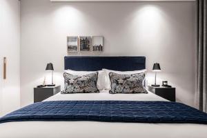 404 The Cosmopolitan, Sea Point - Seeff ShortStay