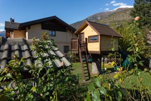 Talu Lo Sherpa Holiday Home Aosta Itaalia