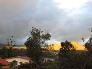 Chalet Guatavita - Tominé. La Casa Amarilla