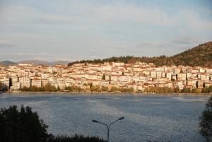 Classic Apartment With Beautiful View Kastoria Greece