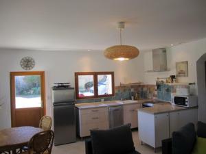 Maisons de vacances BASTIDON 4 a 10 Personnes Domaine L-HELION : photos des chambres