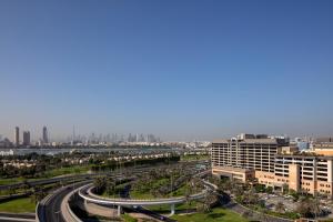 Pullman Dubai Creek City Centre - image 2