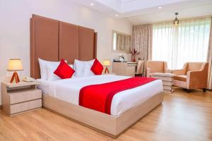 Regent Laguna Anjuna - Boutique Resort with Pool