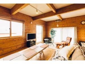 LAKE view PRIVATE log house