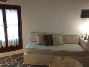 Villa Mantalena Skyros Greece