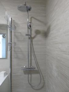 Grand T2 vue mer calme climatisé 500 m village et plage parking gratuit