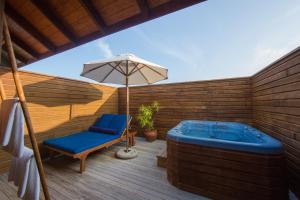 Vilamendhoo Maldives Resort Island