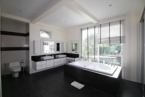 4 Bedroom Villa Kamala Beach Phuket