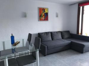 Cozy apartment near the sea