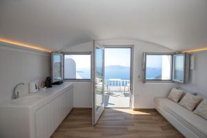 Santorini View Studios - Firostefani Caldera