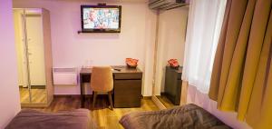 Twin Room room in Olympic Apartments Wellness & Spa