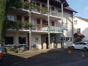 Hotel KAMPS - 海尔布隆