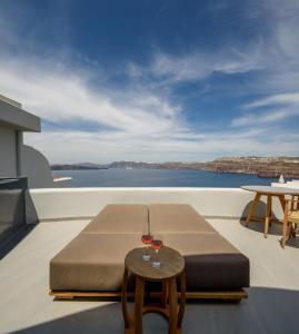 Neptune Luxury Suites Santorini Greece