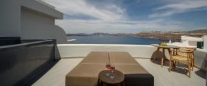 Neptune Luxury Suites Santorini Greece