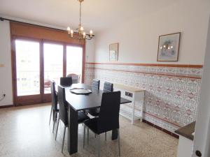 Apartamento con vista mar Rosas 5-8