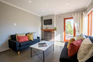 Unit 12, Greenway Woods, White River