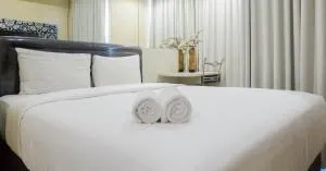 Cozy Studio at Tamansari Papilio Apartment By Travelio - Waru