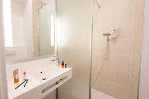 B&B Hôtel Sainte-Maxime Golfe de Saint Tropez photo 9