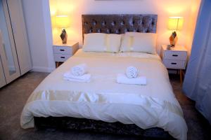 A Modern, Comfy Newly Remodeled 2bd House