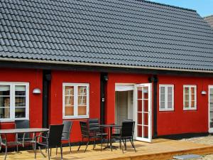 obrázek - 4 person holiday home in Aakirkeby