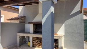 Charming Villa Verde with private pool in Pula, extra POOL HEATING by WiiBuk