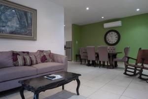 Apartamentos Torre II Condominios - Pet Friendly