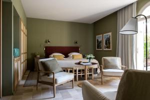 Hotels Baumaniere - Les Baux de Provence : Chambre de Luxe avec Terrasse