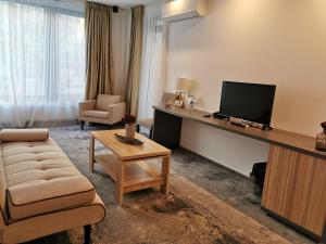 YMY Boutique Residence