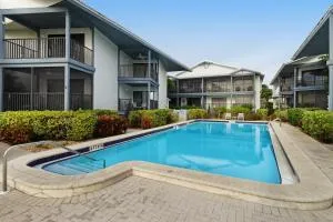 Gulf Place - 霍姆斯海滩