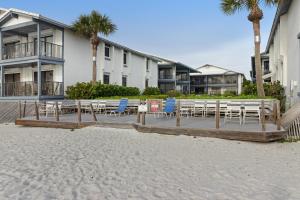 Gulf Place