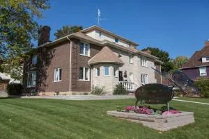 蝴蝶庄园住宿加早餐旅馆 - 尼亚加拉瀑布