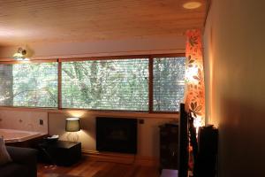 Linden Gardens Rainforest Retreat