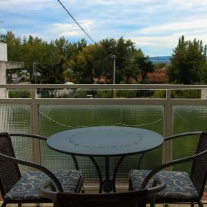 Apartments Zdravko - 150 m from sandy beach