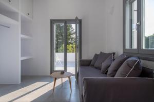 Parikia's Crossroad 3 Bedroom House Paros Greece