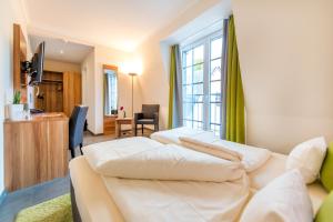 Comfort Double Room room in Hotel Cochemer Jung