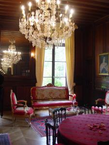 Hotels Hostellerie Du Chateau Les Muids : photos des chambres