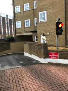 Sapphire Serviced Apartment