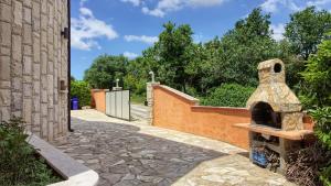 Wonderful villa Katarina with extra heated pool and jacuzzy sea view by WiiBuk