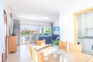 Apart-rent Casa Grecs 2029