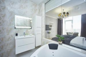 Panoramic Plaza Apartments