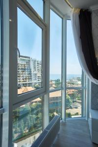 Panoramic Plaza Apartments