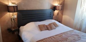 Hotel Mille et une Nuits d'Aubrac photo 9