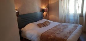 Hotel Mille et une Nuits d'Aubrac photo 6